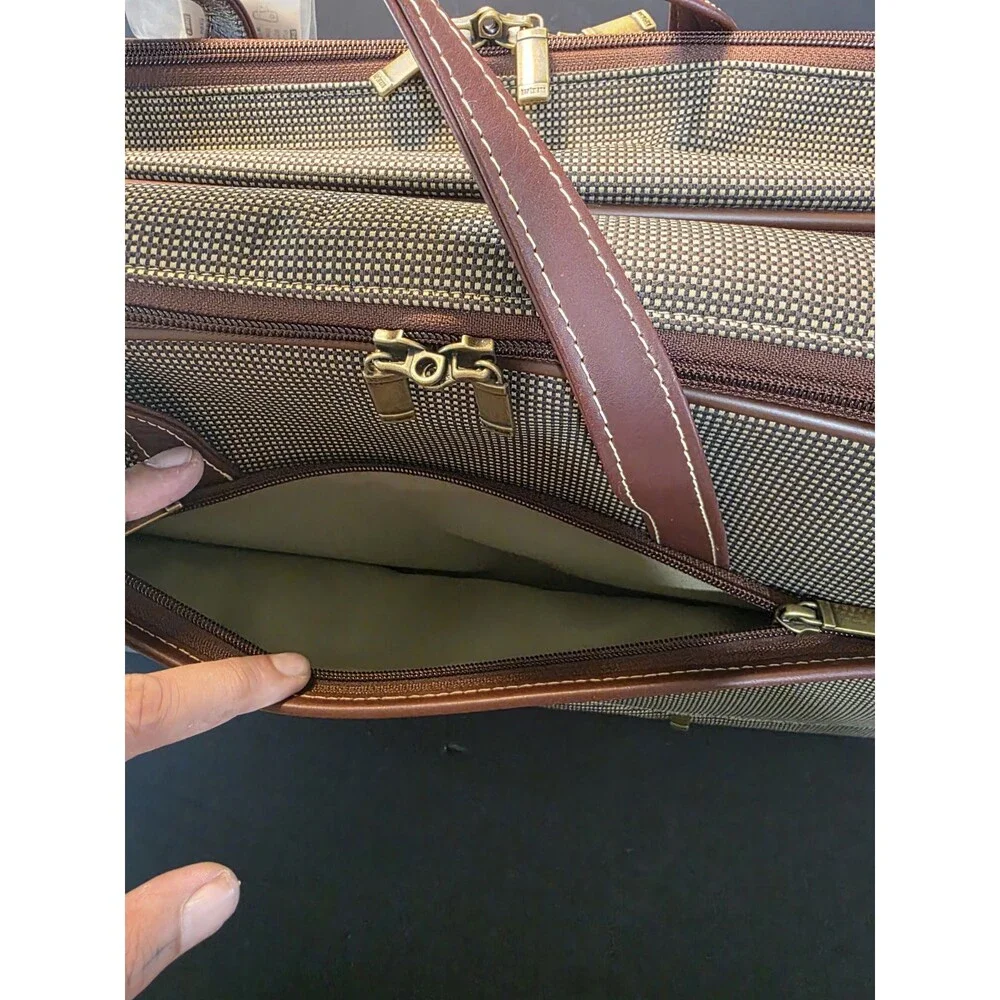 Hartmann Modern Tweed & Leather Multi-Compartment Business Travel Briefcase Lege